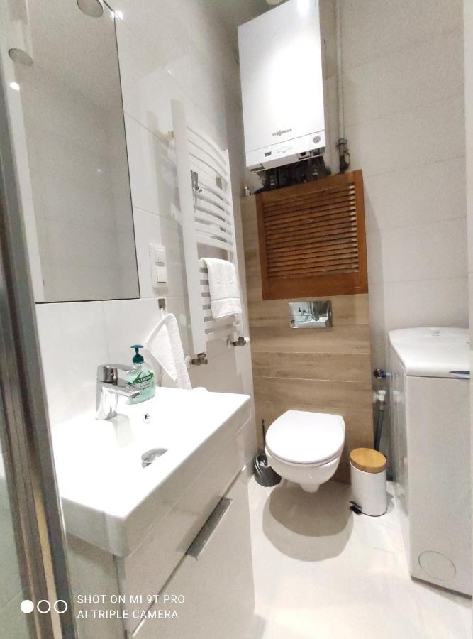 Seventh House Апартаменти *