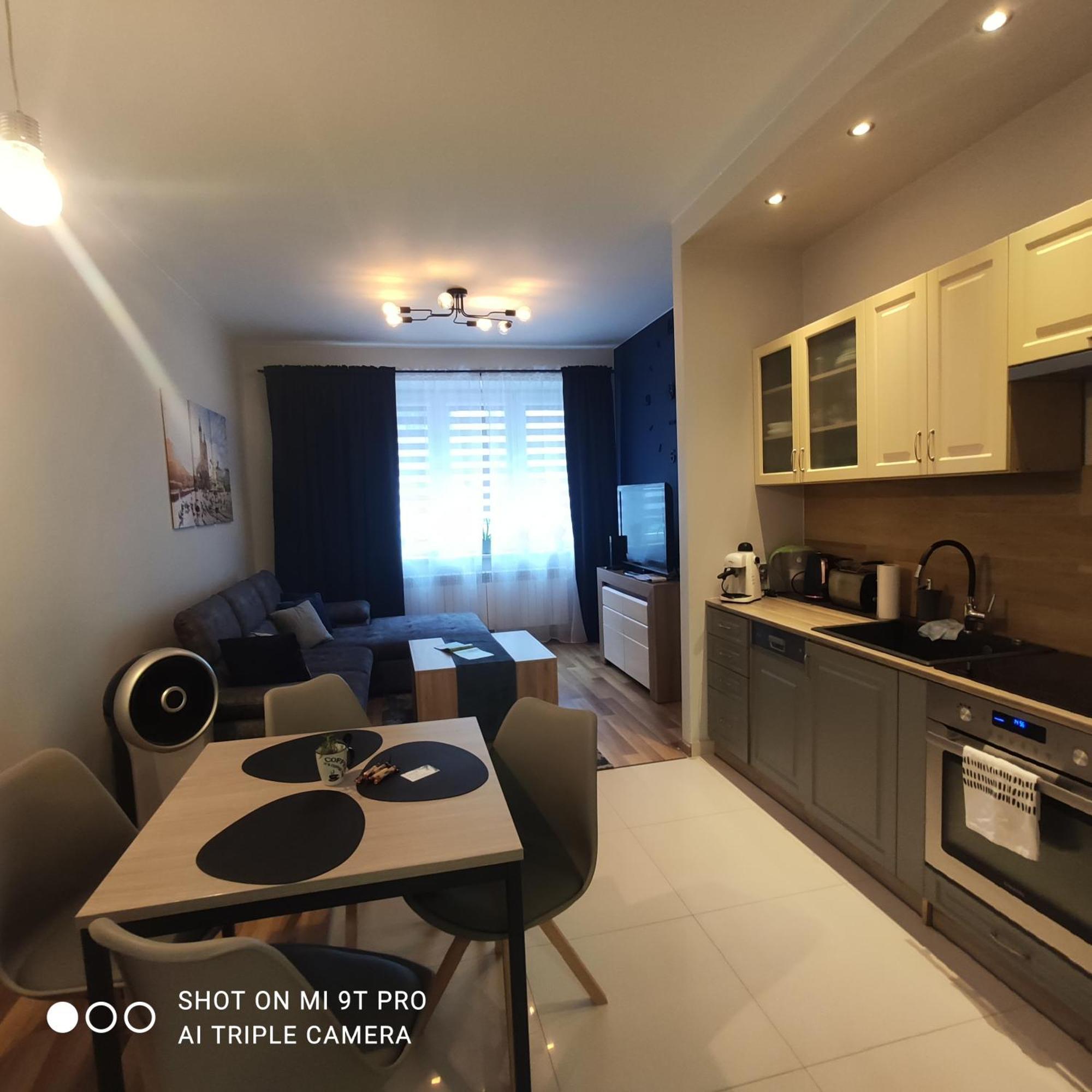 Seventh House Апартаменти Краків